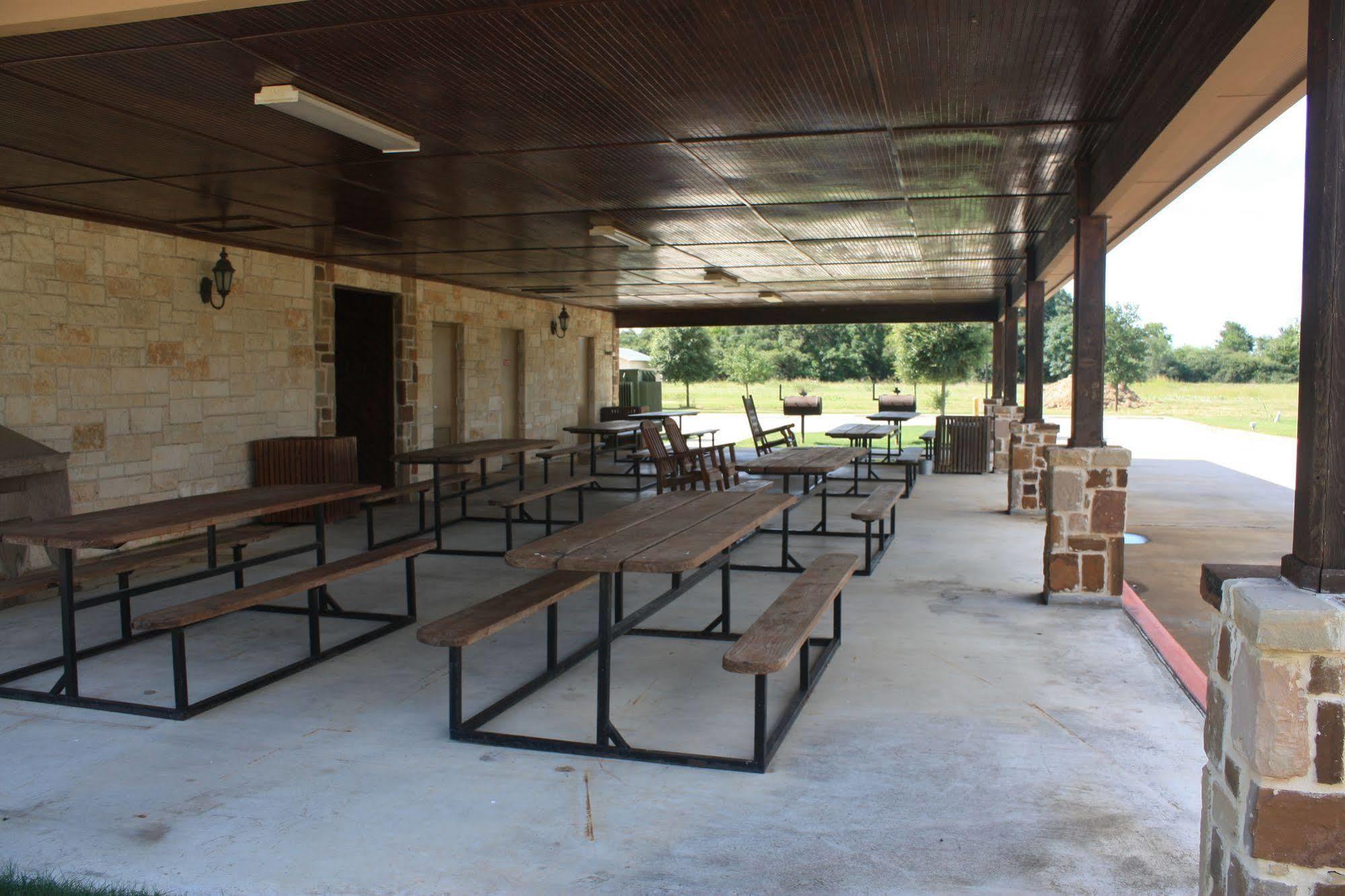 Hotel Texas Hallettsville Eksteriør billede